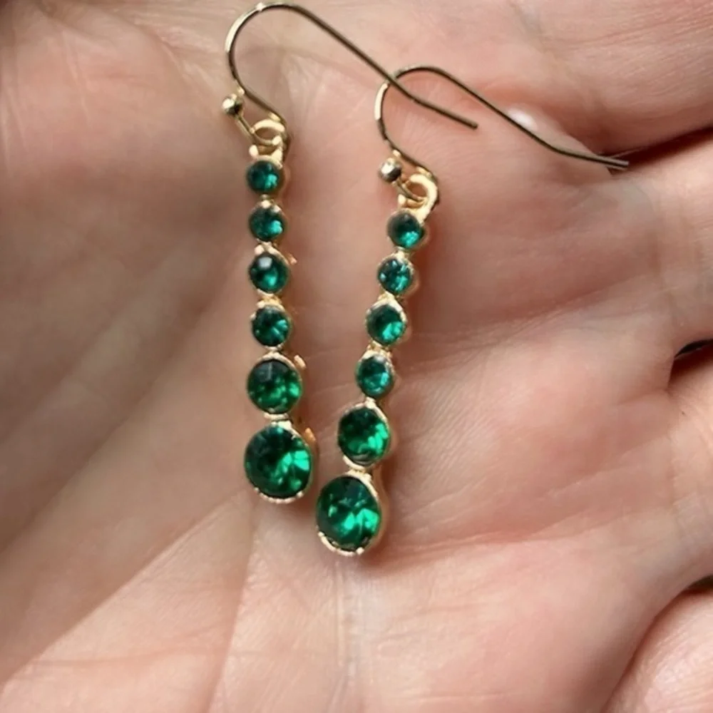 New Gold & Green Stone Dangle Earrings